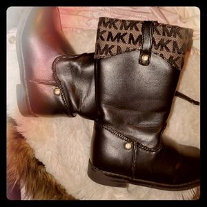 MK toddler boots